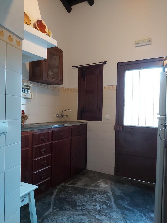 Villa Casa Da Avo Velhinha Telheiro Esterno foto