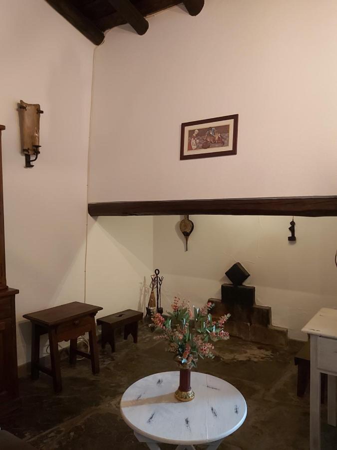 Villa Casa Da Avo Velhinha Telheiro Esterno foto